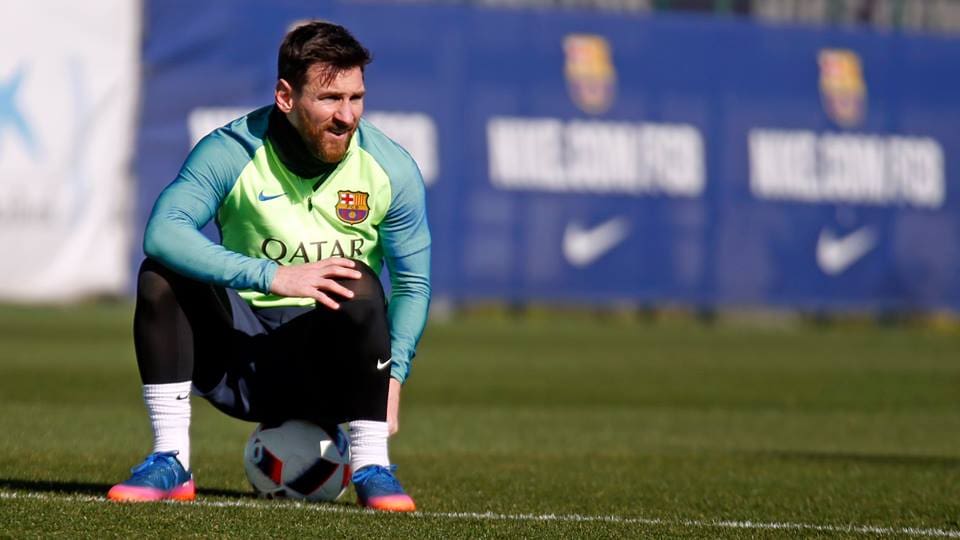 Őrült terv körvonalazódik: a milliárdos Messit és Guardiolát akarja