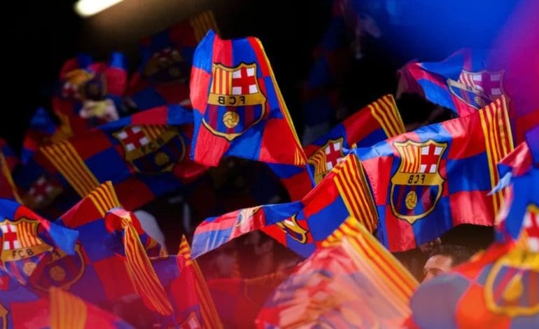 Pezsgőbontás Barcelonában: érkezik a jövő aranylabdása?