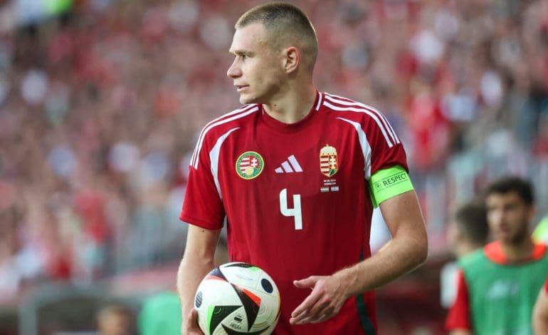 Búcsút int a németeknek, a transzferguru beharangozta Szalai Attila fantasztikus klubváltását