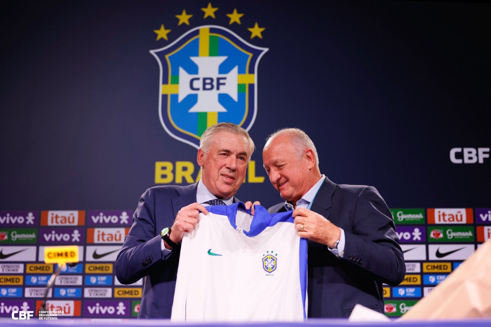 Carlo Ancelotti távolról is példátlan gesztust gyakorolt a Real Madrid felé