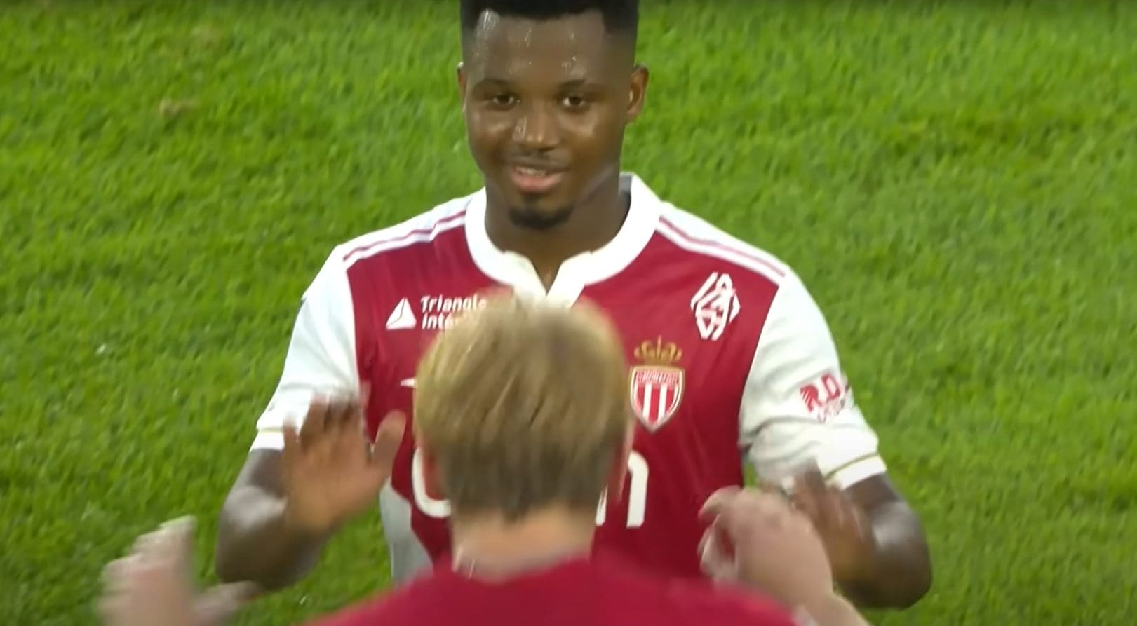 Csak pislognak a franciák, életjeleket adott az FC Barcelona csillaga