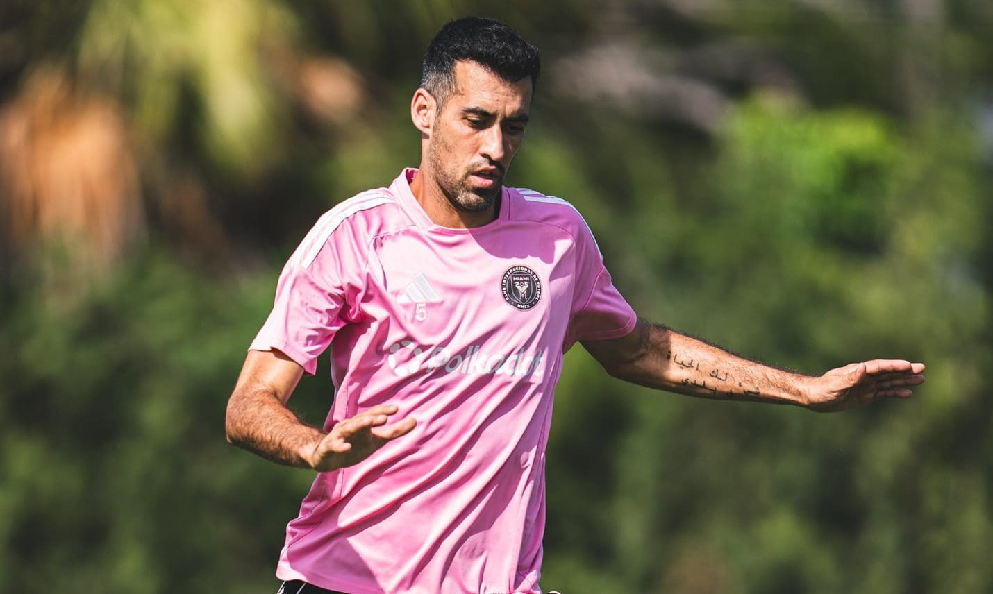 Szívfacsaró, ahogy Sergio Ramos búcsúzik Busquets-től