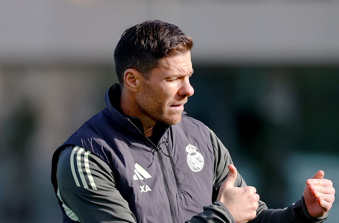 Hivatalos tárgyalásokba kezdett a Liverpool és Xabi Alonso