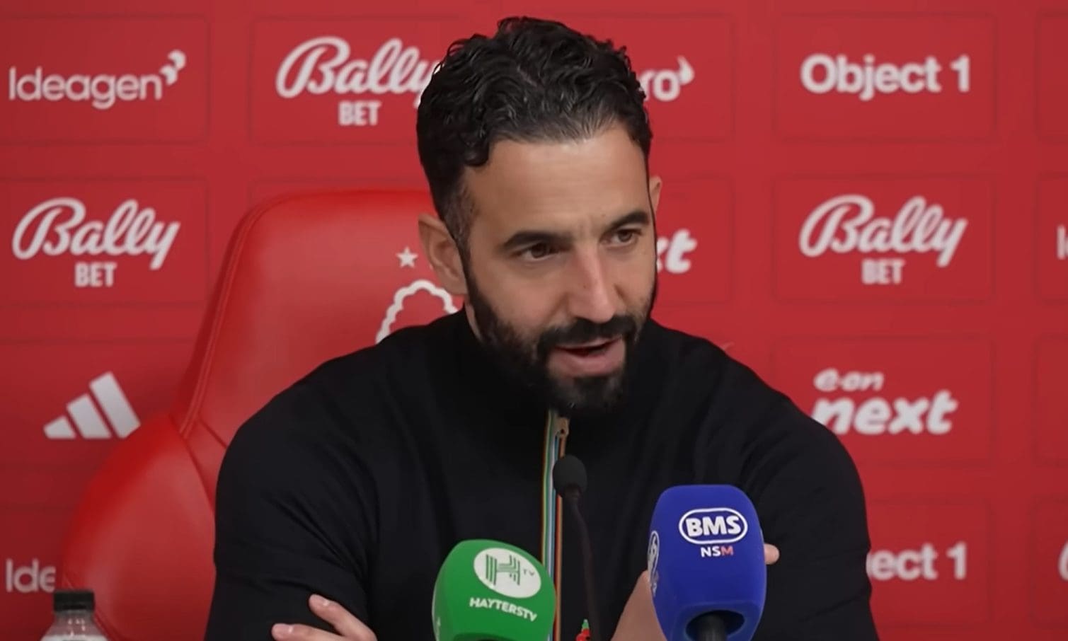 Megerősítve: világhírű csatár igazolhat a Manchester Unitedbe