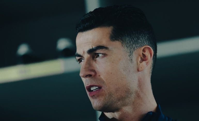 Mesébe illő átigazolás: címlapon Cristiano Ronaldo klubváltása