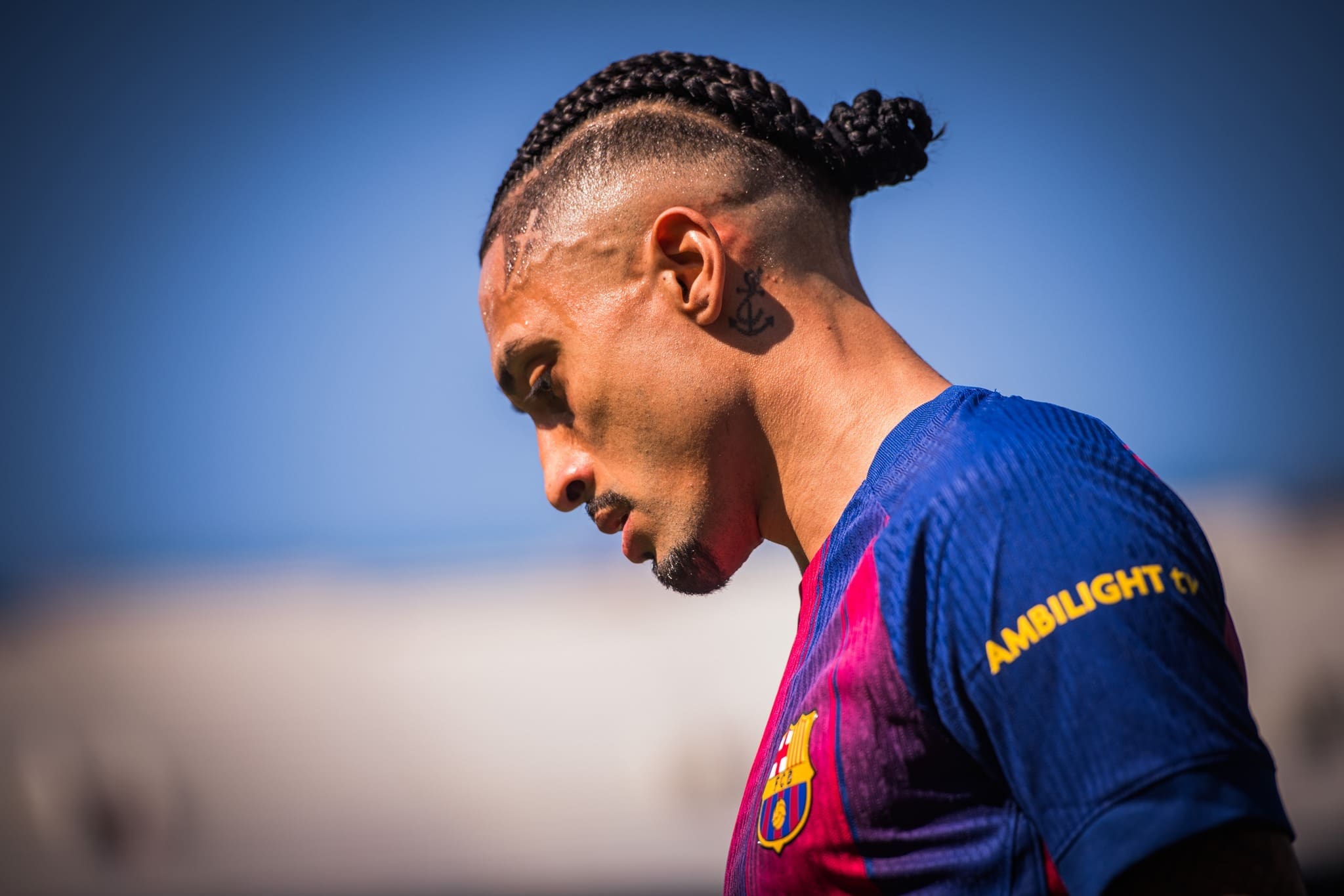 Itt a szenzáció: Raphinha eladó