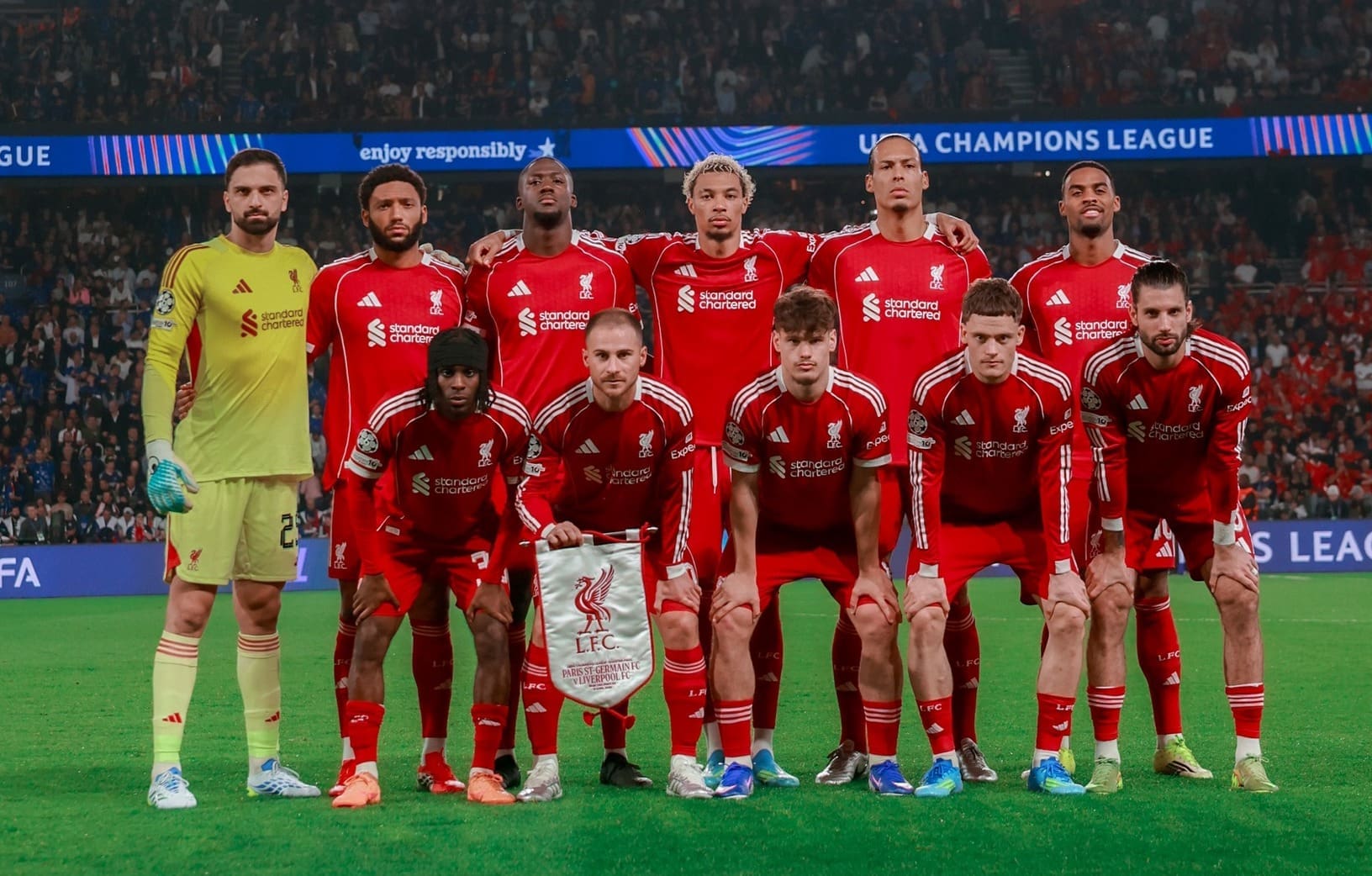 Arne Slot marad, három-négy játékost igazol a Liverpool FC